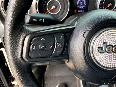 Used 2023 Jeep Wrangler Sport image 43