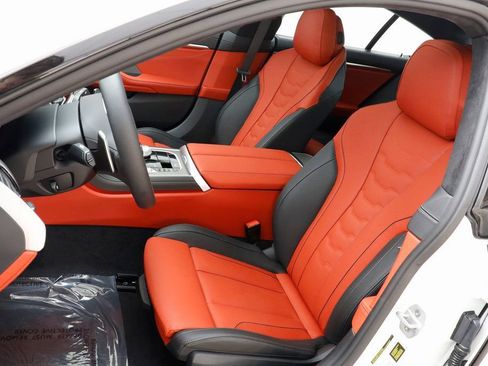 Used 2025 BMW 840i xDrive w/ M Sport Professional Package AWD/4WD image 8