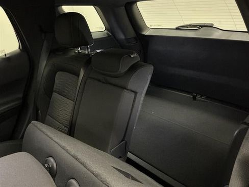 New 2027 Chevrolet Equinox LT w/ Safety and Technology Package AWD/4WD image 31