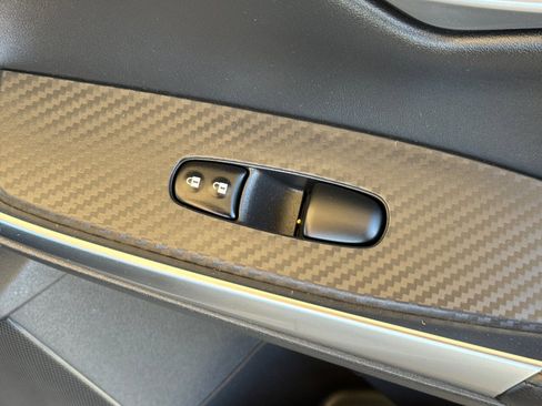 Used 2022 Nissan Sentra SR w/ Trunk Package image 22