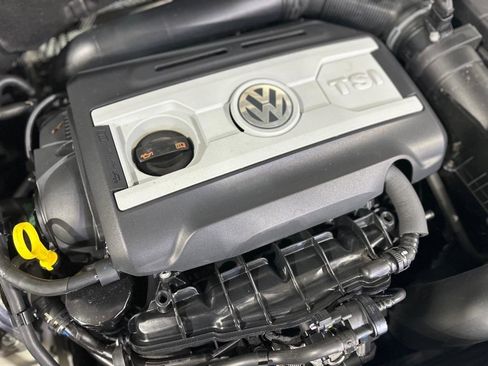 Used 2013 Volkswagen Eos Executive image 40