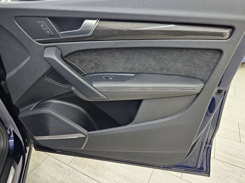 Used 2020 Audi SQ5 Prestige w/ Prestige Package image 45