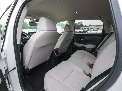 Used 2023 Honda HR-V LX image 35