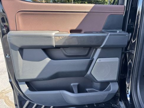 Used 2023 Ford F150 Lariat w/ Equipment Group 502A High image 31