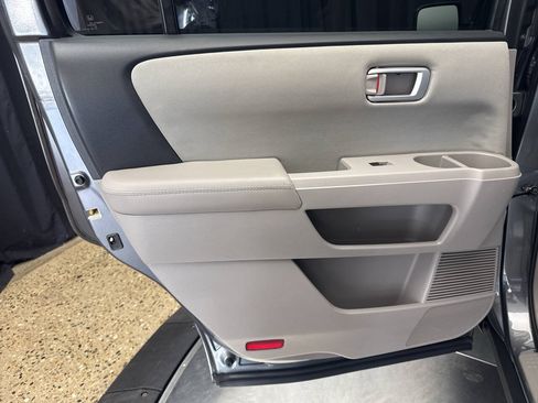 Used 2012 Honda Pilot EX image 19
