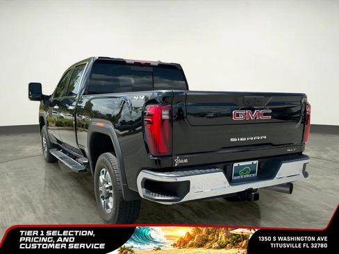 Certified 2024 GMC Sierra 2500 SLT w/ SLT Premium Package AWD/4WD image 5