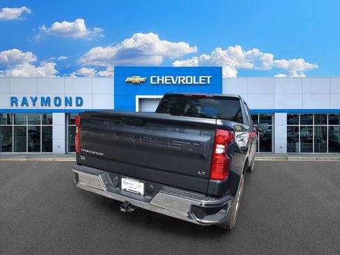 Certified 2022 Chevrolet Silverado 1500 LT AWD/4WD image 3