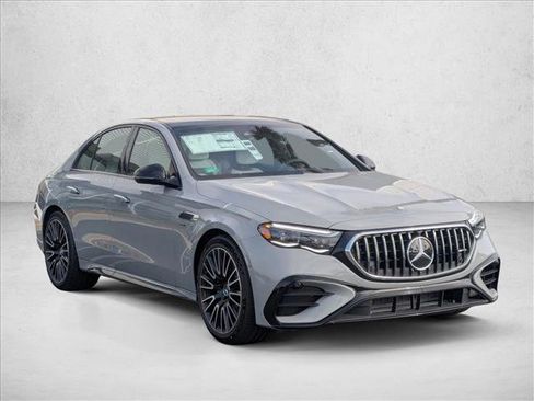 New 2026 Mercedes-Benz E 53 AMG e 4MATIC Sedan image 7