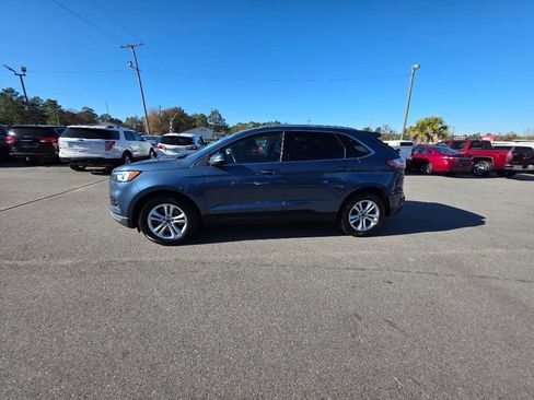 Used 2019 Ford Edge SEL w/ Cold Weather Package image 2