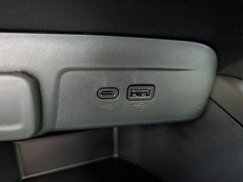 New 2026 Chevrolet Trax RS w/ Driver Confidence Package image 25