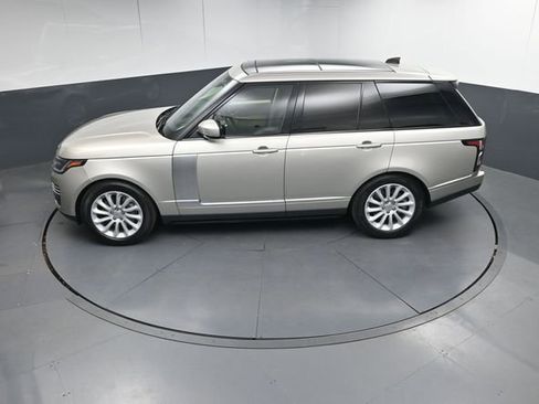 Used 2019 Land Rover Range Rover HSE image 34