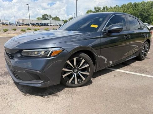 Used 2024 Honda Civic EX image 5
