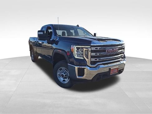 Used 2022 GMC Sierra 2500 SLE w/ X31 Off-Road Package image 2