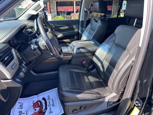Used 2018 GMC Yukon XL Denali w/ Open Road Package image 13
