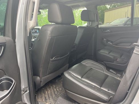 Used 2020 Chevrolet Tahoe LT w/ Luxury Package image 20