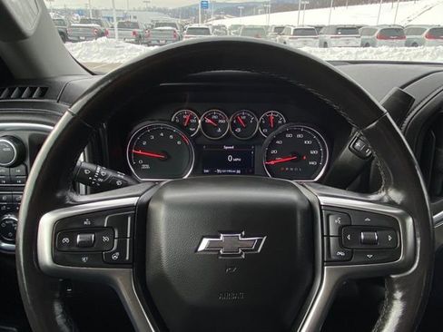 Used 2021 Chevrolet Silverado 1500 LT Trail Boss w/ Convenience Package II image 15
