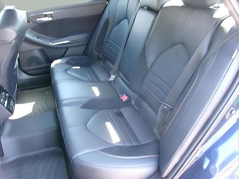 Used 2020 Toyota Avalon Touring image 10