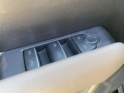 Used 2023 GMC Canyon Denali AWD/4WD image 44
