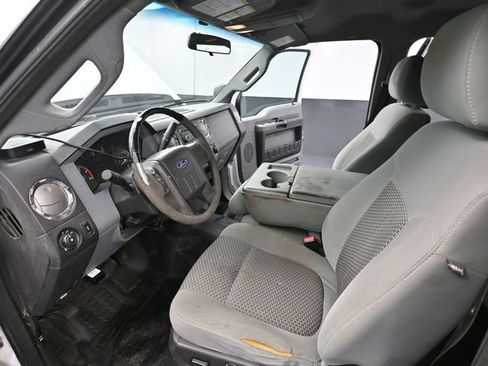 Used 2011 Ford F350 XLT w/ Camper Pkg AWD/4WD image 21