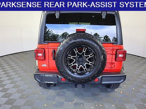 Used 2021 Jeep Wrangler Unlimited Sport image 6