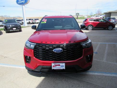 New 2026 Ford Explorer ST-Line AWD/4WD image 2
