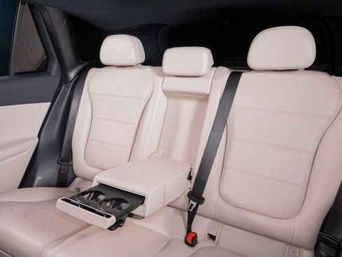 New 2026 Mercedes-Benz GLC 300 image 28