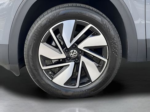 Used 2025 Volkswagen Atlas SEL image 10