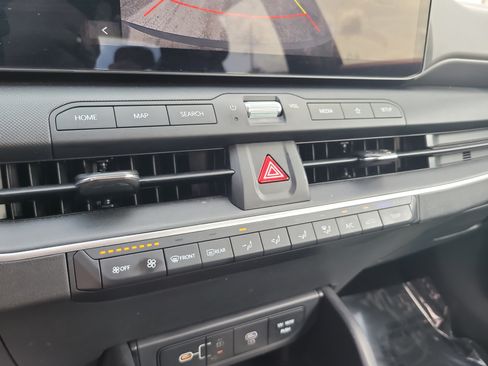 Used 2025 Kia K4 LXS FWD image 23