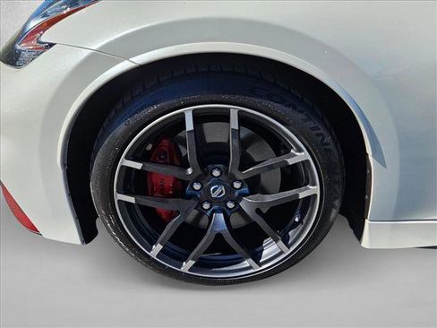 Used 2018 Nissan 370Z NISMO image 20