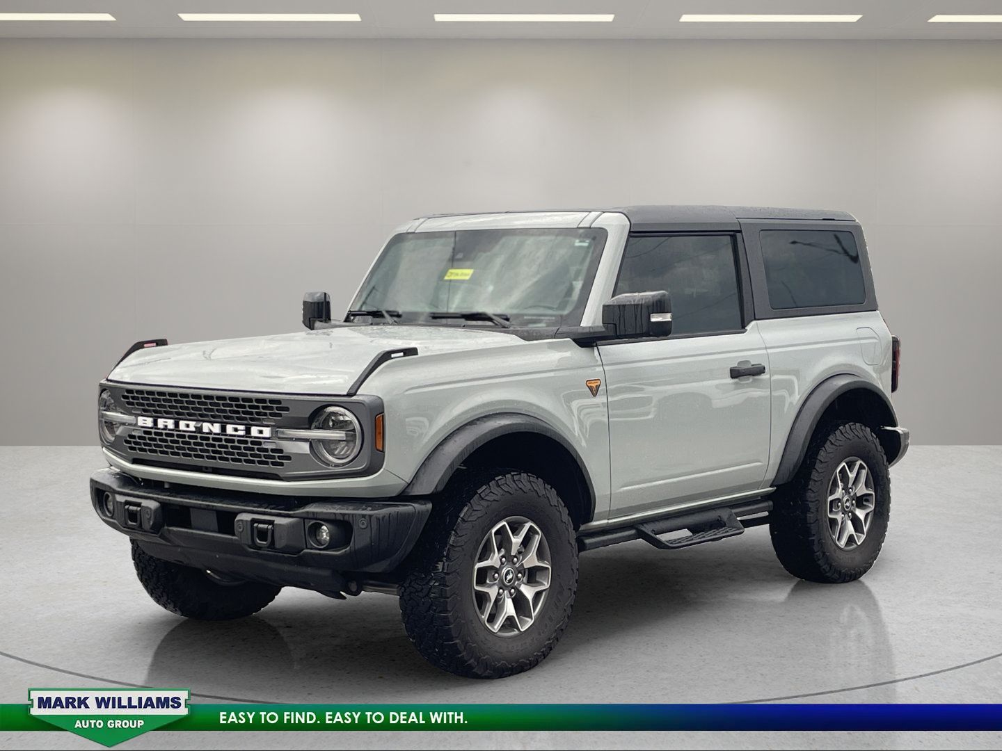 Used 2024 Ford Bronco Badlands AWD/4WD image 2