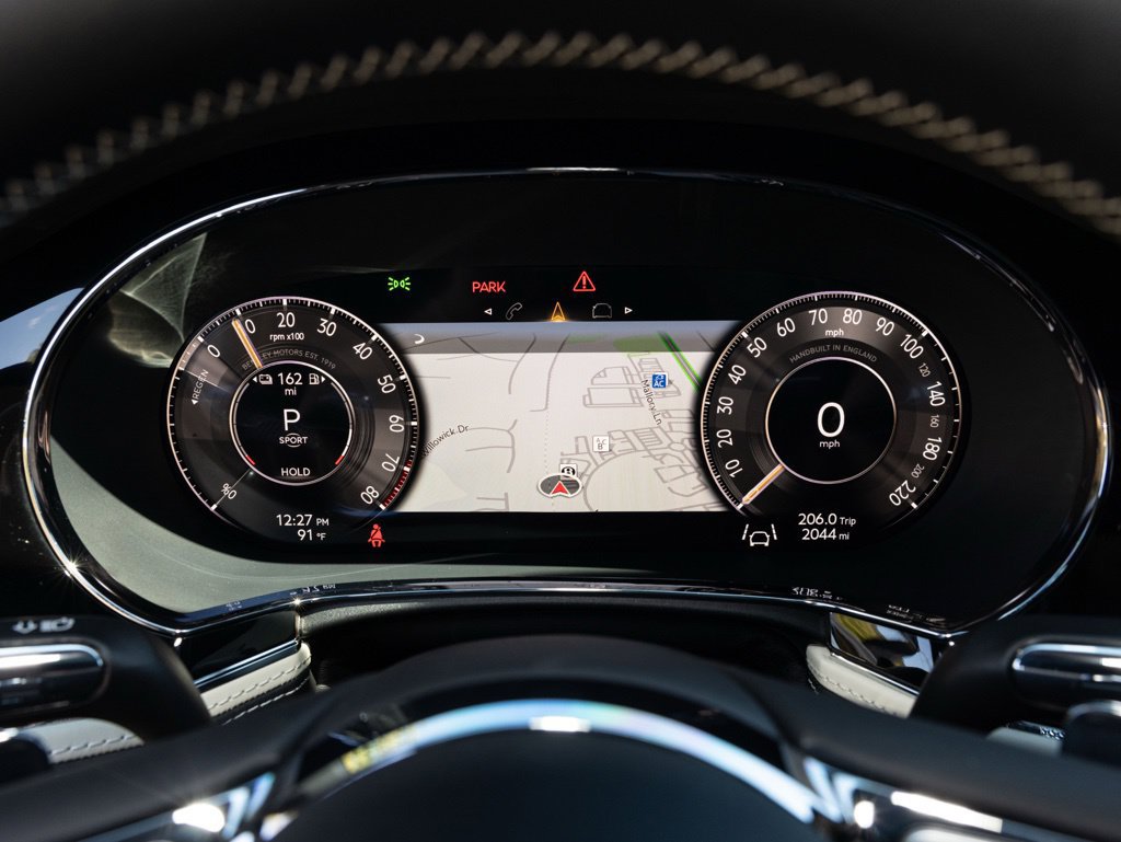Used 2025 Bentley Flying Spur Plug-In Hybrid AWD/4WD image 34