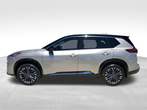 Used 2026 Nissan Rogue Platinum w/ Platinum Premium Package AWD/4WD image 8