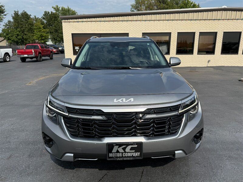 Used 2024 Kia Seltos S AWD/4WD image 4