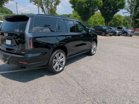 Used 2026 Cadillac Escalade Sport w/ Touring Package AWD/4WD image 8