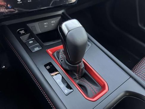 New 2026 Nissan Kicks SR w/ Cold Weather Package image 32