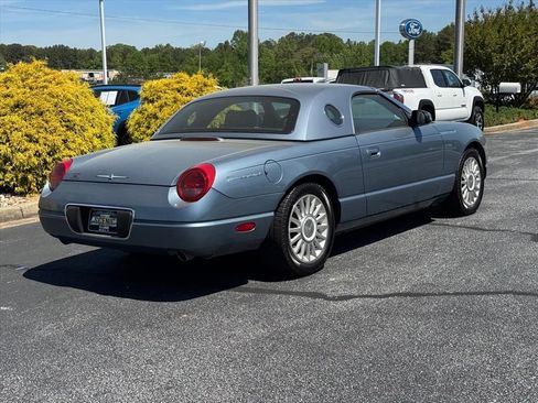 Used 2005 Ford Thunderbird RWD image 3