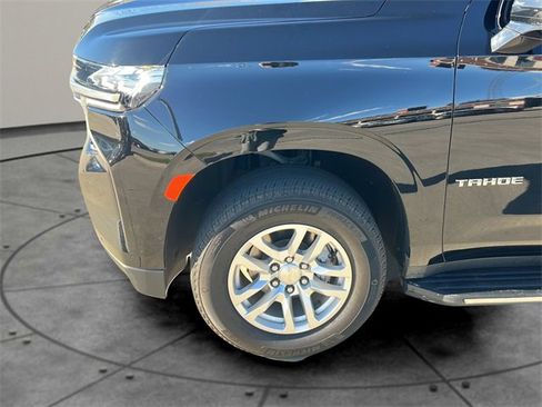 Used 2024 Chevrolet Tahoe LT image 9