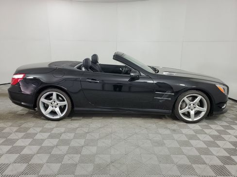 Used 2014 Mercedes-Benz SL 550 image 12