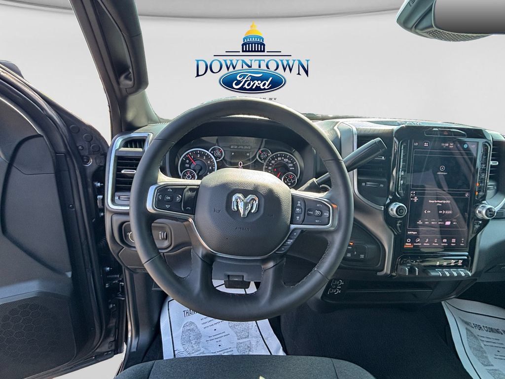 Used 2026 RAM 2500 Big Horn AWD/4WD image 28