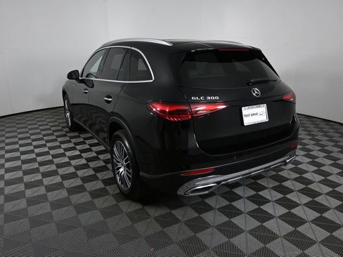 Certified 2026 Mercedes-Benz GLC 300 image 4