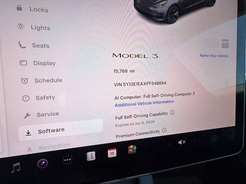 Used 2023 Tesla Model 3 Standard Range RWD image 31