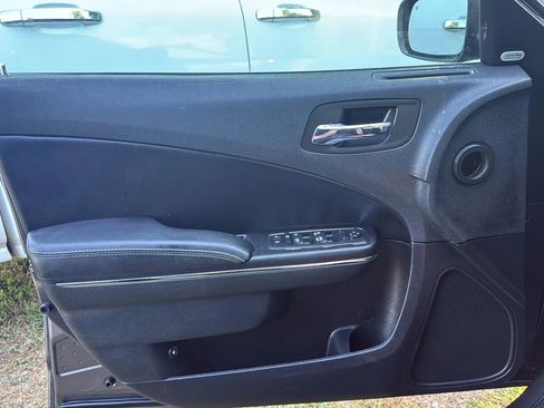 Used 2013 Dodge Charger SXT Plus image 7