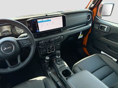 New 2026 Jeep Gladiator Overland AWD/4WD image 24