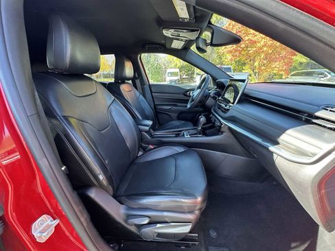 Certified 2023 Jeep Compass Limited image 24