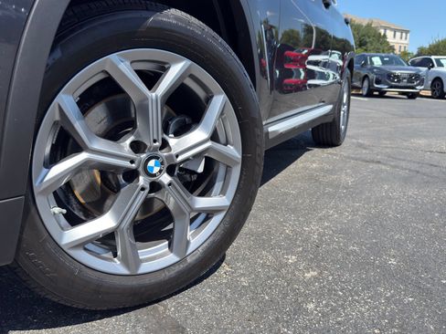Used 2023 BMW X3 sDrive30i w/ Premium Package RWD image 4