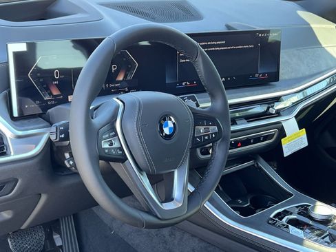 New 2026 BMW X5 xDrive40i w/ Premium Package image 13