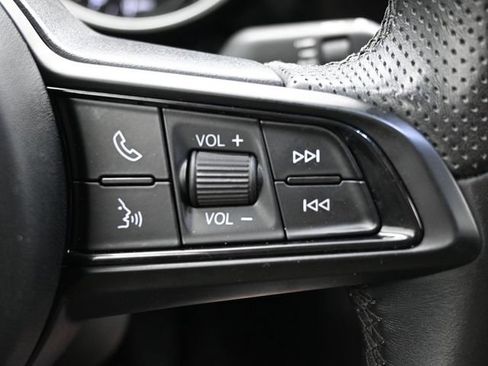 Used 2021 Alfa Romeo Giulia Ti w/ Nero Edizione RWD image 19