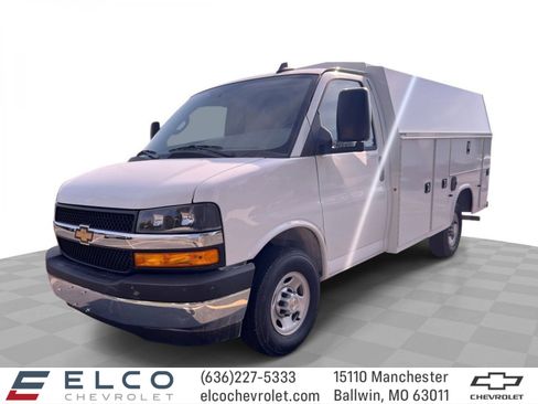 New 2025 Chevrolet Express 3500 w/ Power Convenience Package RWD image 1
