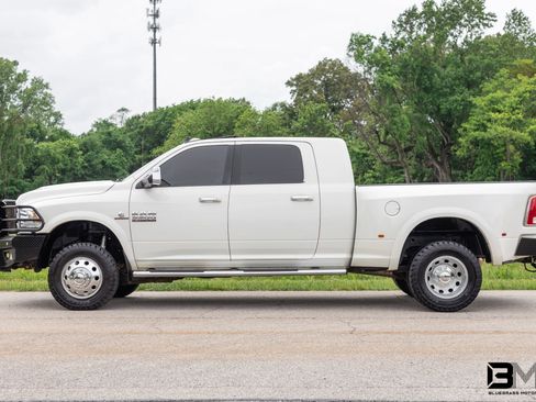 Used 2018 RAM 3500 Laramie image 4