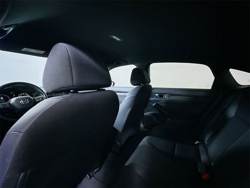 Used 2023 Honda Civic Sport image 12